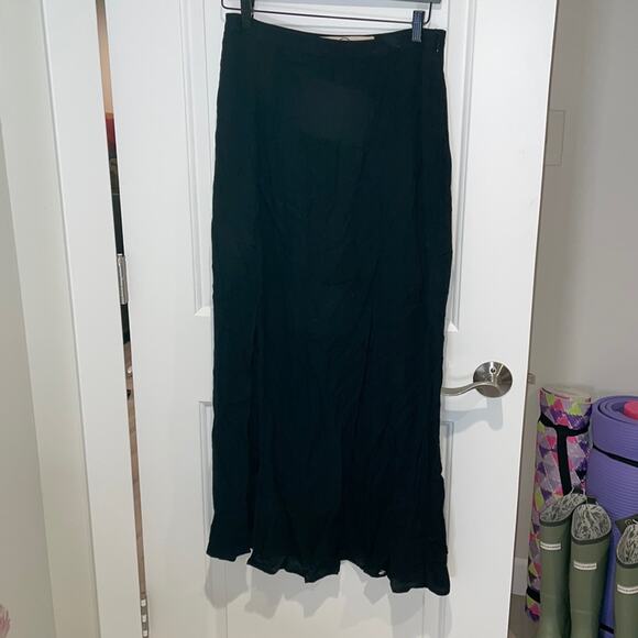 Super dry skirt long maxi black skirt two high slots size Medium - Picture 3 of 7